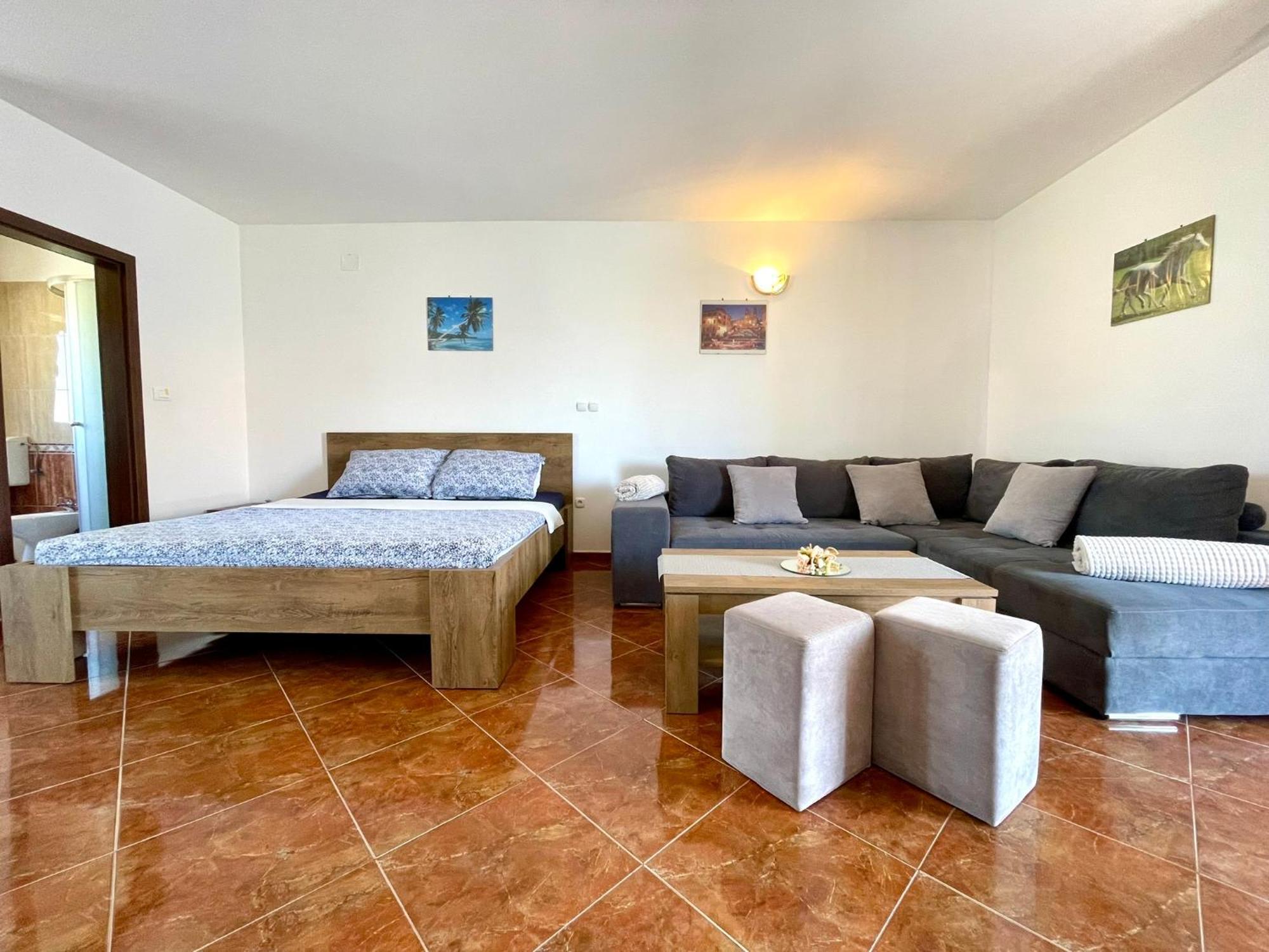 Apartment Mario Umag Buitenkant foto